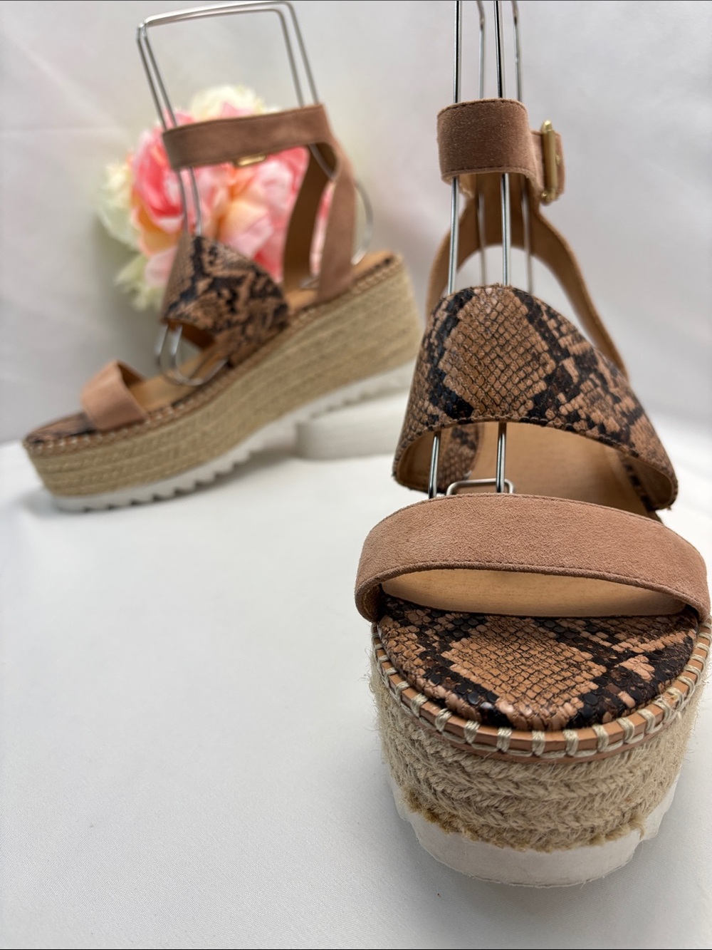 Crown Vintage Women’s 9.5 an Snake-Print Espadrille Wedge‎ Sandals #371